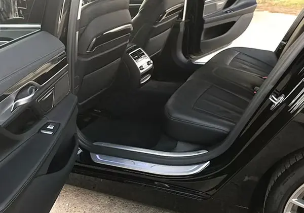 BMW 740i Sedan