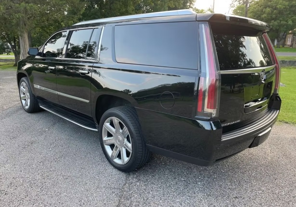 Cadillac Escalade ESV (Bench Seats)