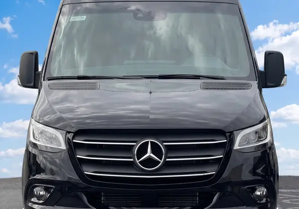 Mercedes-Benz Sprinter Limo 6